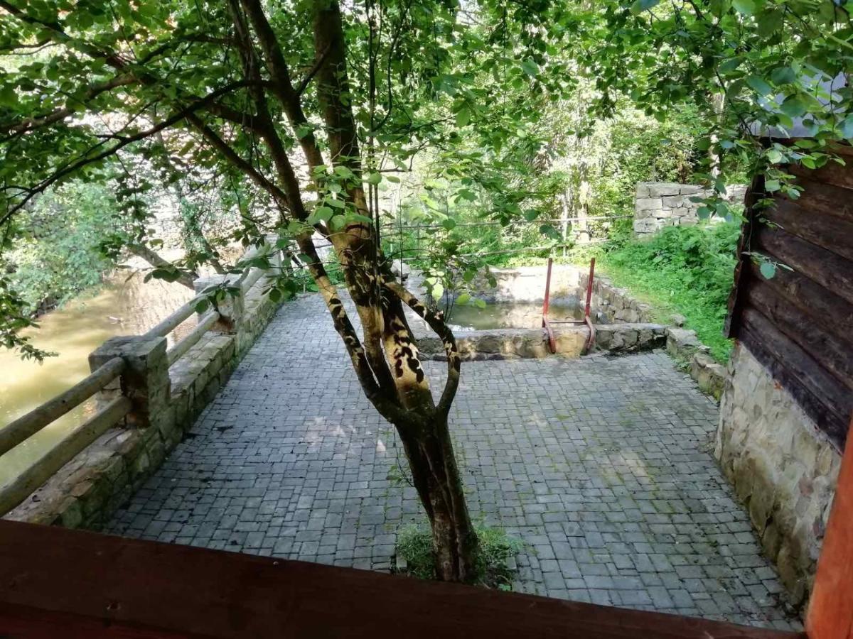 Cheremosh Yablunytsya Esterno foto